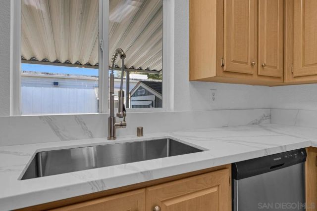 4876 Old Cliffs Rd., San Diego, CA 92120