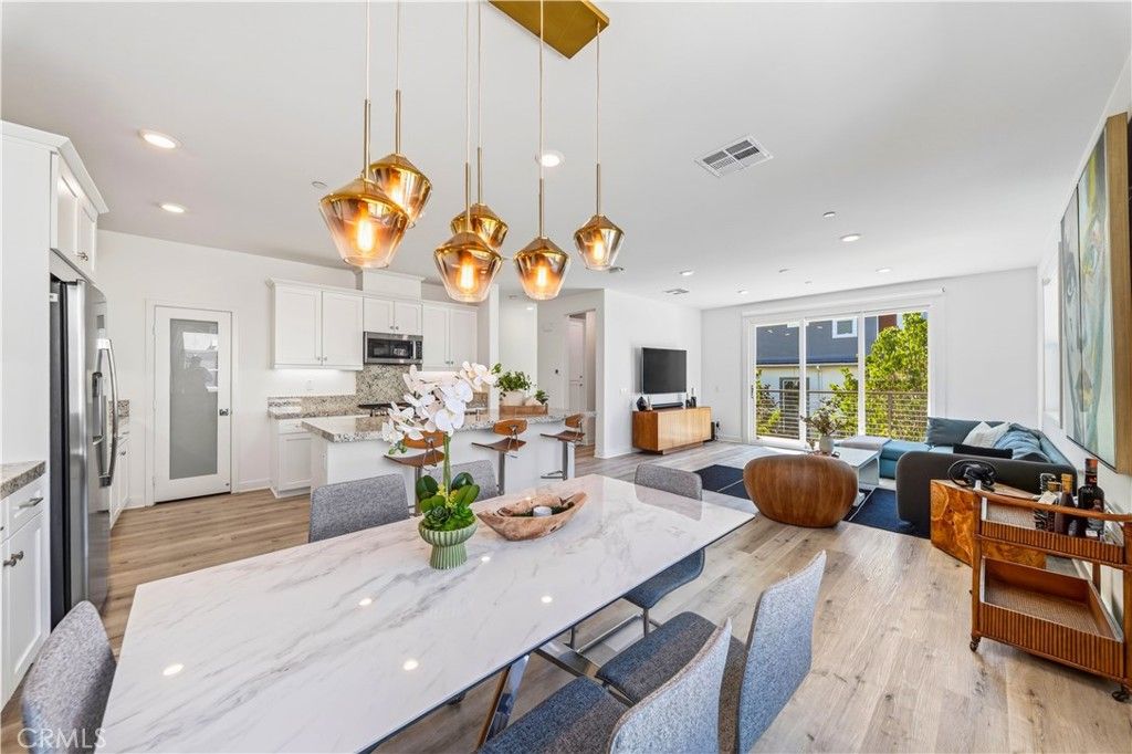 233 Carmona, Lake Forest, CA 92630 — exterior