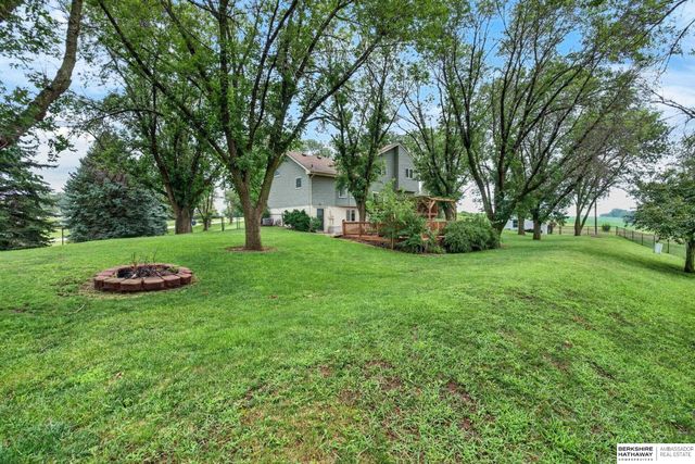 14506 Hackberry Lane, Plattsmouth, NE 68048