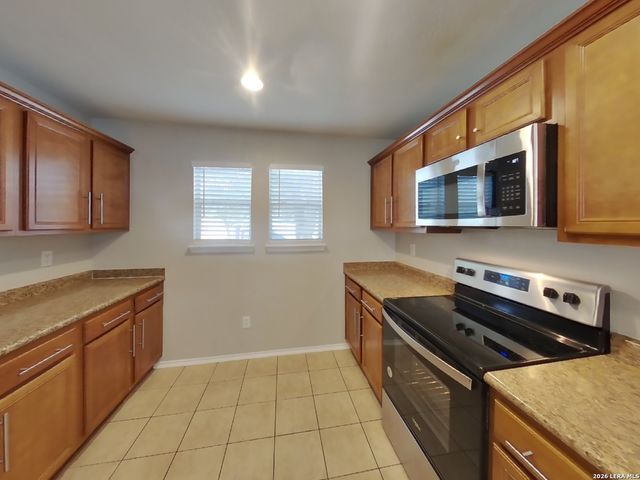 11059 Barclay, San Antonio, TX 78254