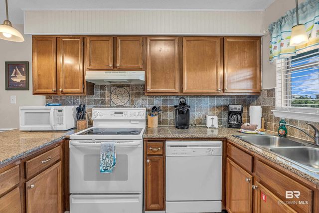 728 W Beach Boulevard 121, Gulf Shores, AL 36542