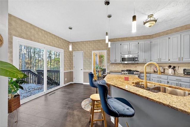 215 Wisteria Way, Covington, GA 30016