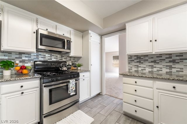4560 Green Canyon Drive, Las Vegas, NV 89103