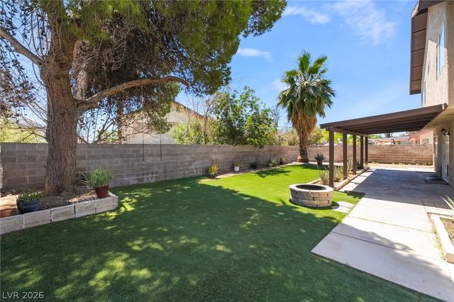 4560 Green Canyon Drive, Las Vegas, NV 89103