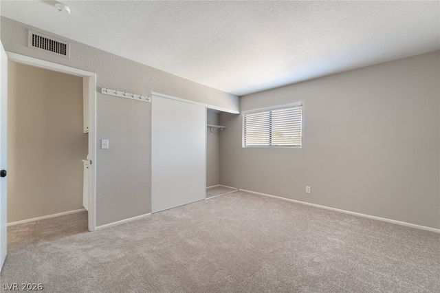 4560 Green Canyon Drive, Las Vegas, NV 89103