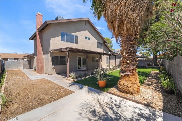 4560 Green Canyon Drive, Las Vegas, NV 89103