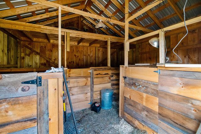 292 Brook Road, Chelsea, VT 05038