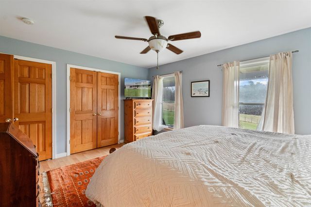 292 Brook Road, Chelsea, VT 05038