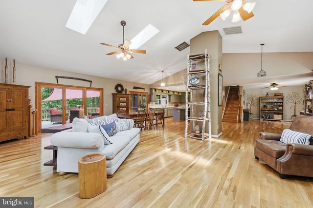8109 COUNSELOR RD, Manassas, VA 20112