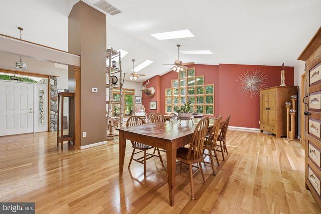 8109 COUNSELOR RD, Manassas, VA 20112