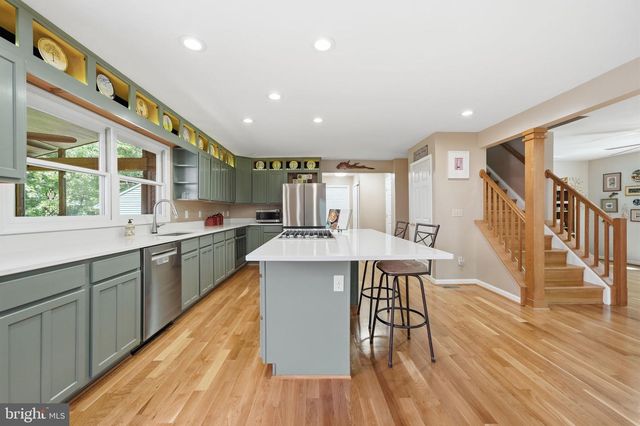 8109 COUNSELOR RD, Manassas, VA 20112
