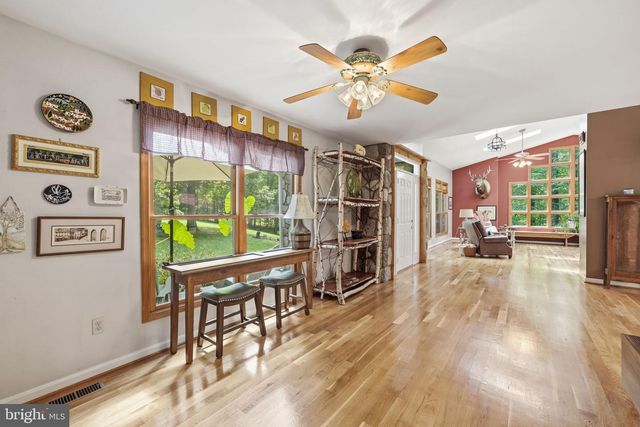 8109 COUNSELOR RD, Manassas, VA 20112