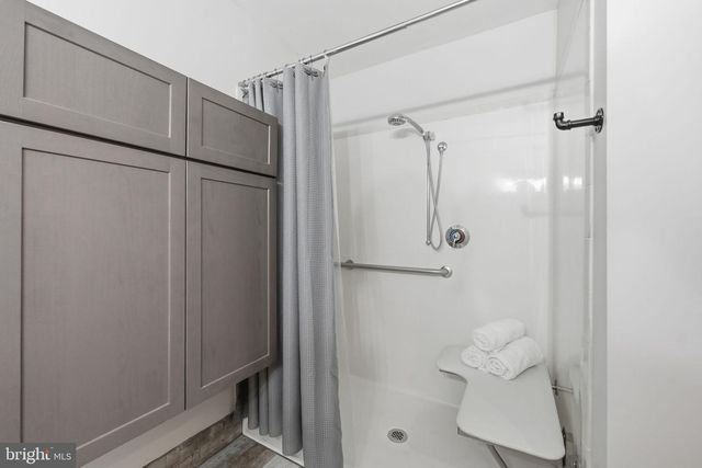 8109 COUNSELOR RD, Manassas, VA 20112