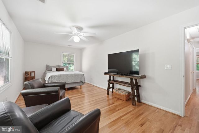 8109 COUNSELOR RD, Manassas, VA 20112