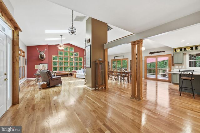 8109 COUNSELOR RD, Manassas, VA 20112