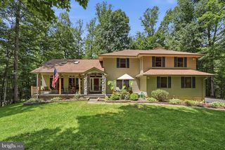 8109 COUNSELOR RD, Manassas, VA 20112
