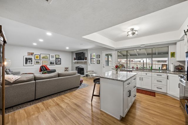 5168 Pruitt Drive, The Colony, TX 75056
