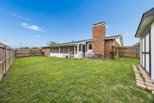 5168 Pruitt Drive, The Colony, TX 75056