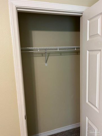 2782 Augustus Rd, Navarre, FL 32566