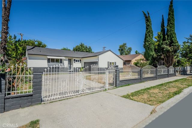 1450 Pepper Tree Lane, San Bernardino, CA 92404