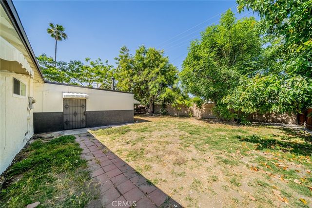 1450 Pepper Tree Lane, San Bernardino, CA 92404
