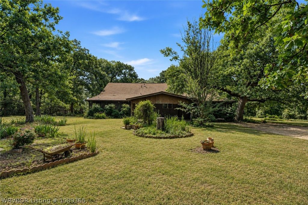 4301 35th Drive, Fort Smith, AR 72903