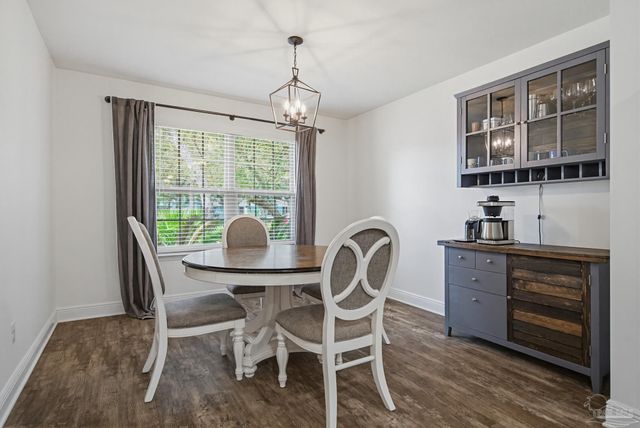 5730 Coronada Blvd, Pensacola, FL 32507