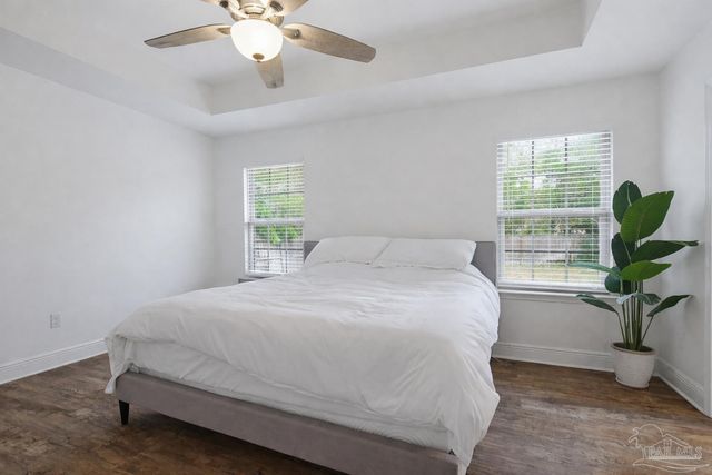 5730 Coronada Blvd, Pensacola, FL 32507