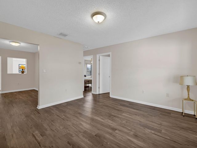 5372 NW 5th Avenue, Oakland Park, FL 33309