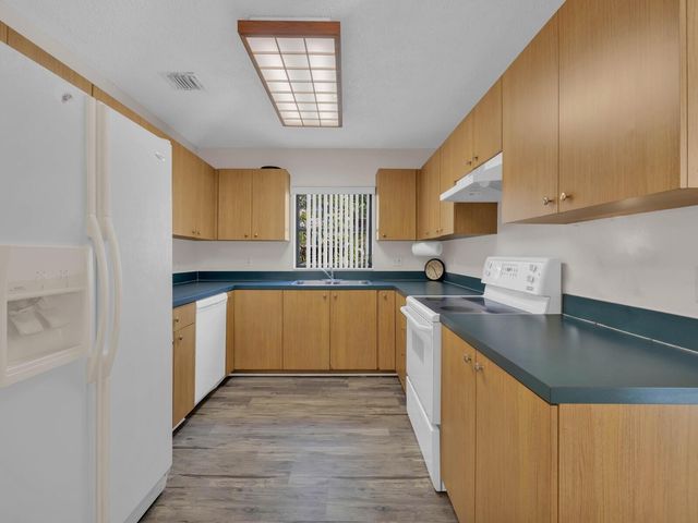 5372 NW 5th Avenue, Oakland Park, FL 33309