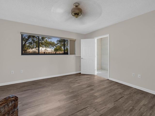 5372 NW 5th Avenue, Oakland Park, FL 33309