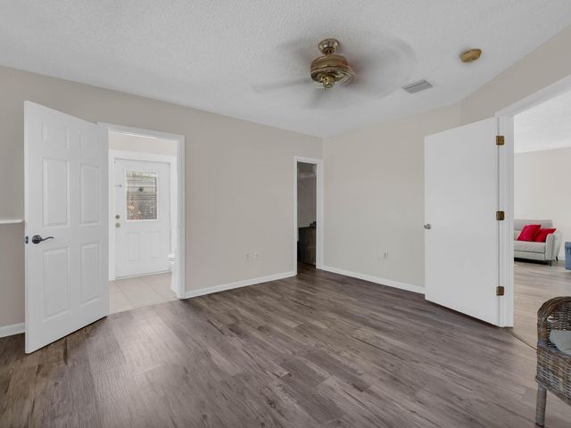 5372 NW 5th Avenue, Oakland Park, FL 33309