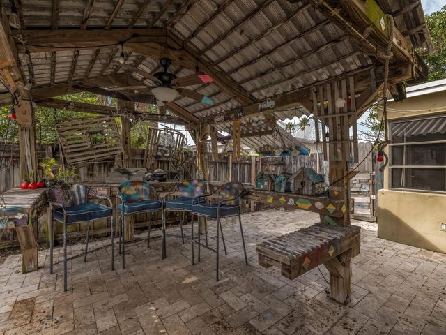 5372 NW 5th Avenue, Oakland Park, FL 33309