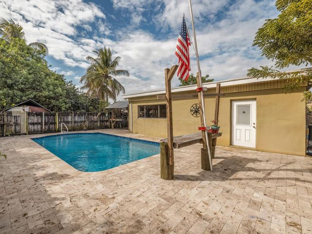 5372 NW 5th Avenue, Oakland Park, FL 33309