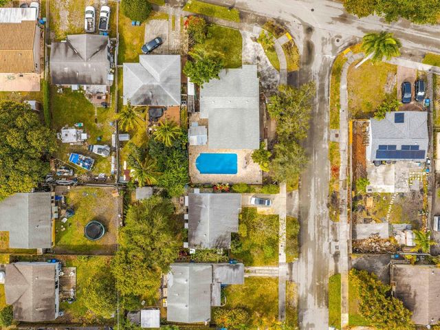5372 NW 5th Avenue, Oakland Park, FL 33309