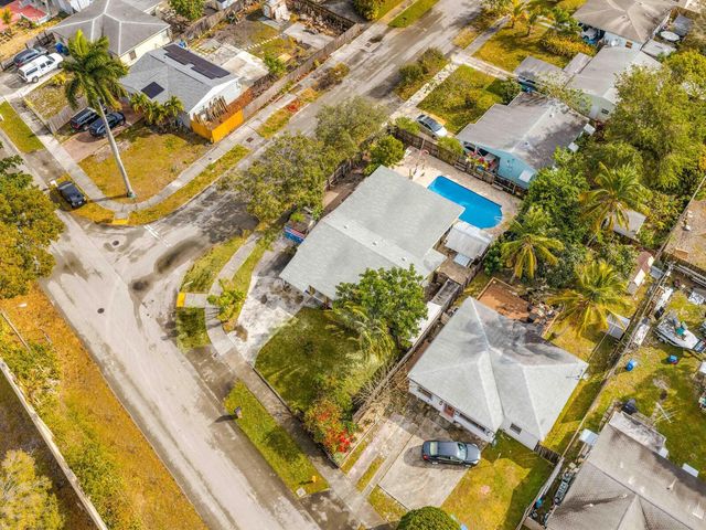 5372 NW 5th Avenue, Oakland Park, FL 33309