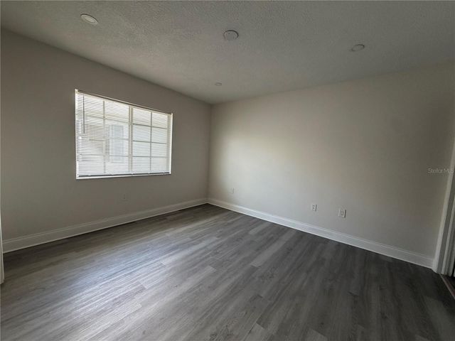 4105 WATERSIDE ISLAND COURT, Tampa, FL 33617