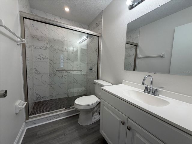 4105 WATERSIDE ISLAND COURT, Tampa, FL 33617