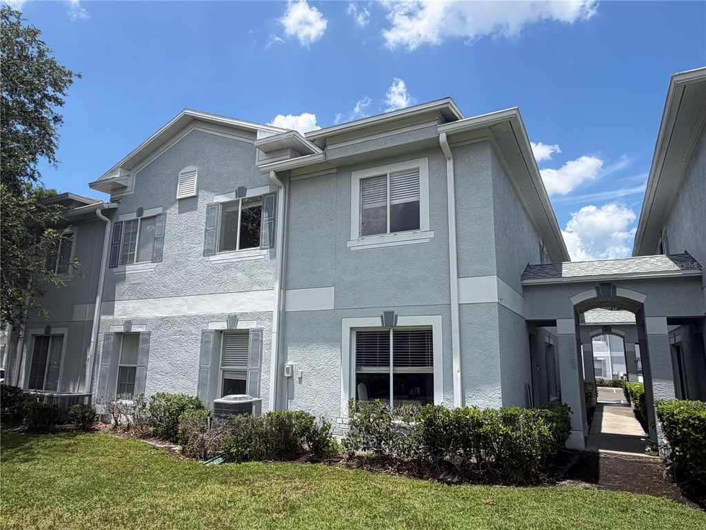 4105 WATERSIDE ISLAND COURT, Tampa, FL 33617