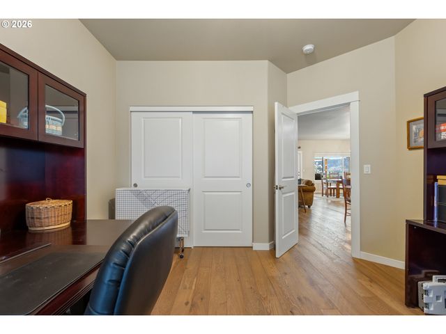 888 MEDINA Ave, Sutherlin, OR 97479