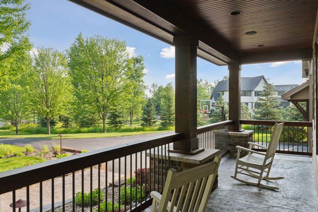 12686 20th Street N, West Lakeland, MN 55082