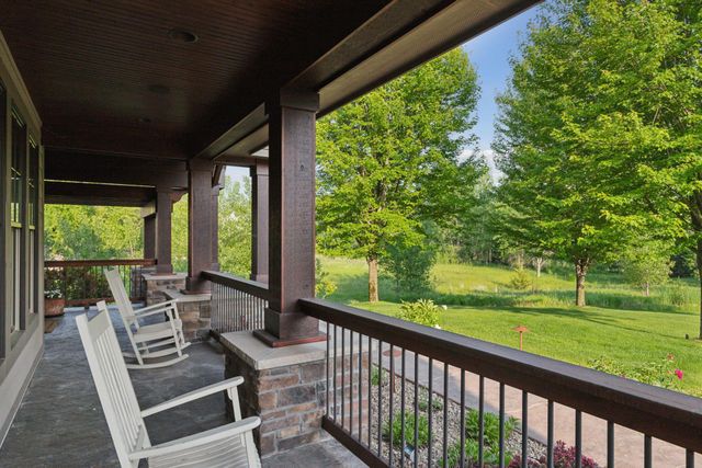 12686 20th Street N, West Lakeland, MN 55082