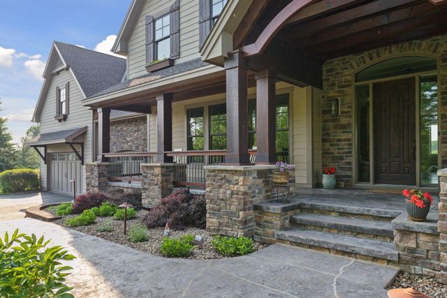 12686 20th Street N, West Lakeland, MN 55082