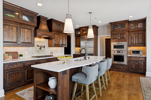 12686 20th Street N, West Lakeland, MN 55082