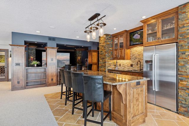 12686 20th Street N, West Lakeland, MN 55082