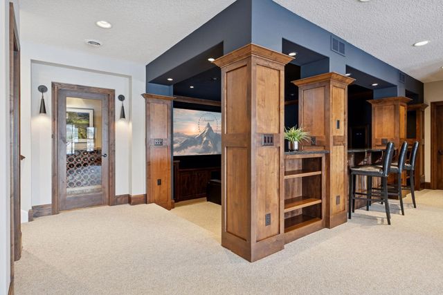 12686 20th Street N, West Lakeland, MN 55082