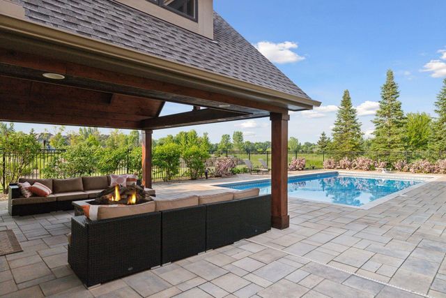 12686 20th Street N, West Lakeland, MN 55082