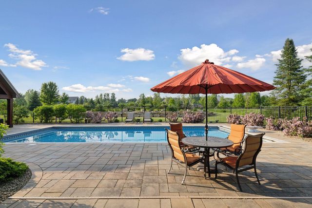 12686 20th Street N, West Lakeland, MN 55082