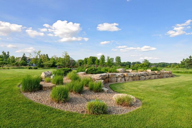 12686 20th Street N, West Lakeland, MN 55082