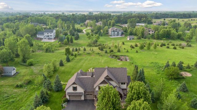 12686 20th Street N, West Lakeland, MN 55082